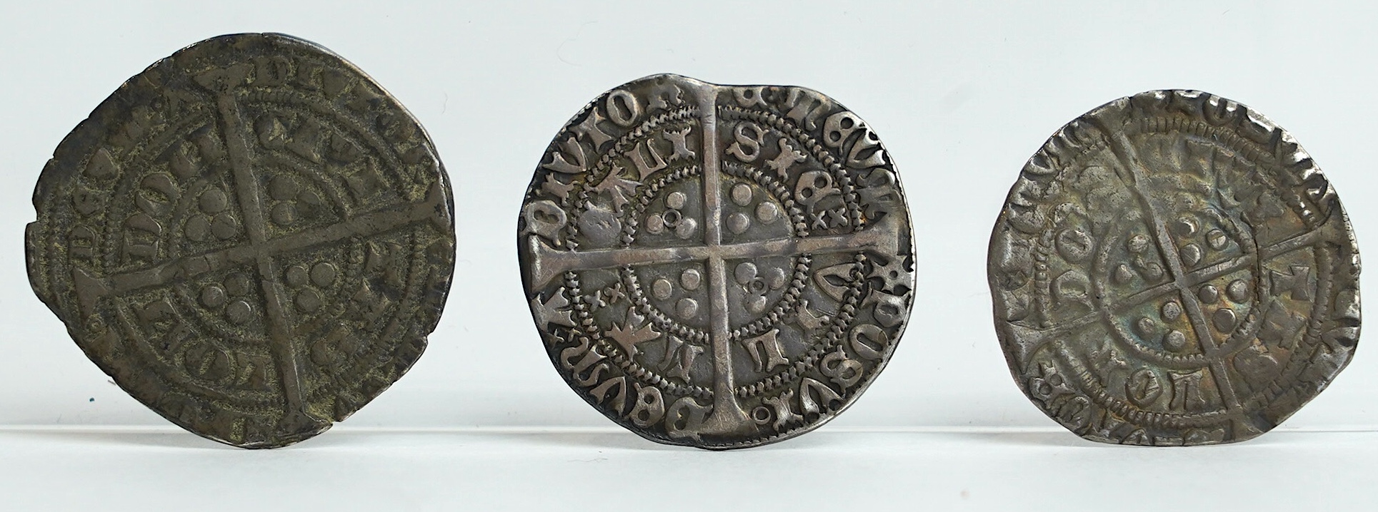 British hammered silver coins, an Edward III (1327-77) groat, 4.4g, a Henry VI (1422-61) groat, annulet issue, c.1422-27, Calais (S1836), VF, 3.7g, and an Edward IV (1451-70) groat, light coinage, quatrefoils at neck, mm